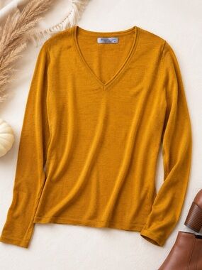 Brunella Gori 100% Extrafine Merino Wool V-Neck Sweater Mustard Gold M Italy